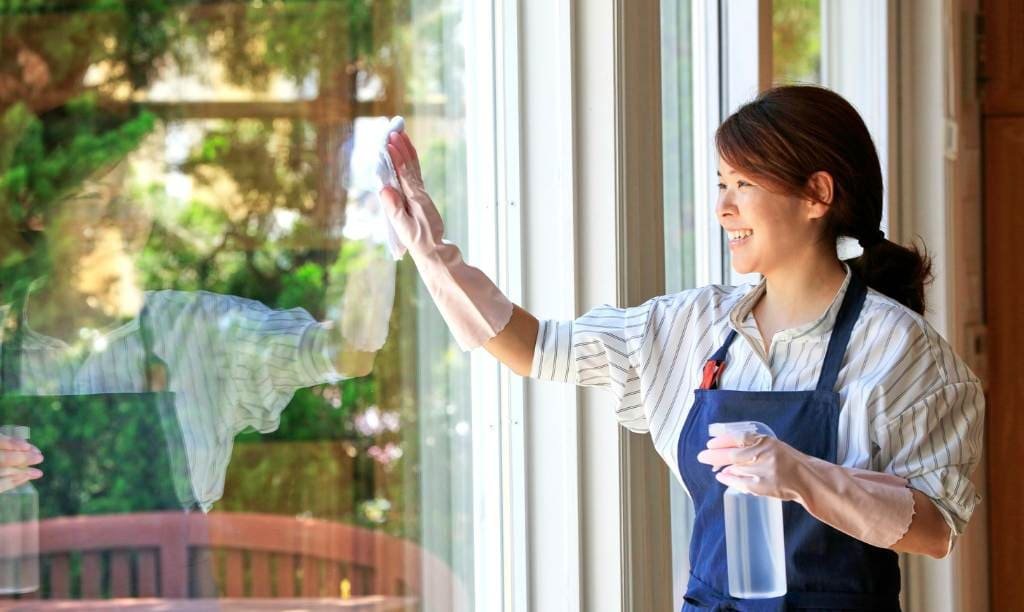 Professional Window Cleaning in Palm Desert, CA |Agape Cleaning