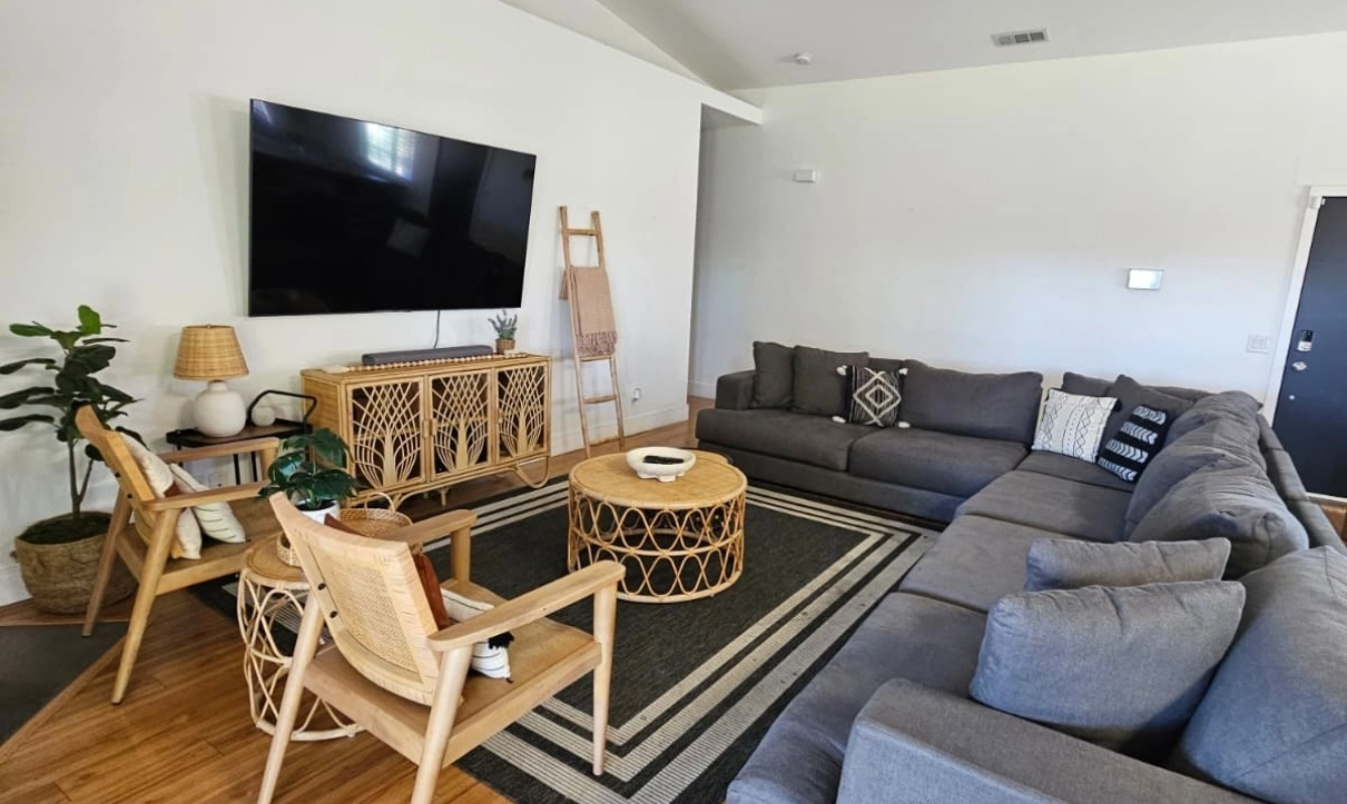 House cleaning service in Palm Desert, CA home interior cleaning